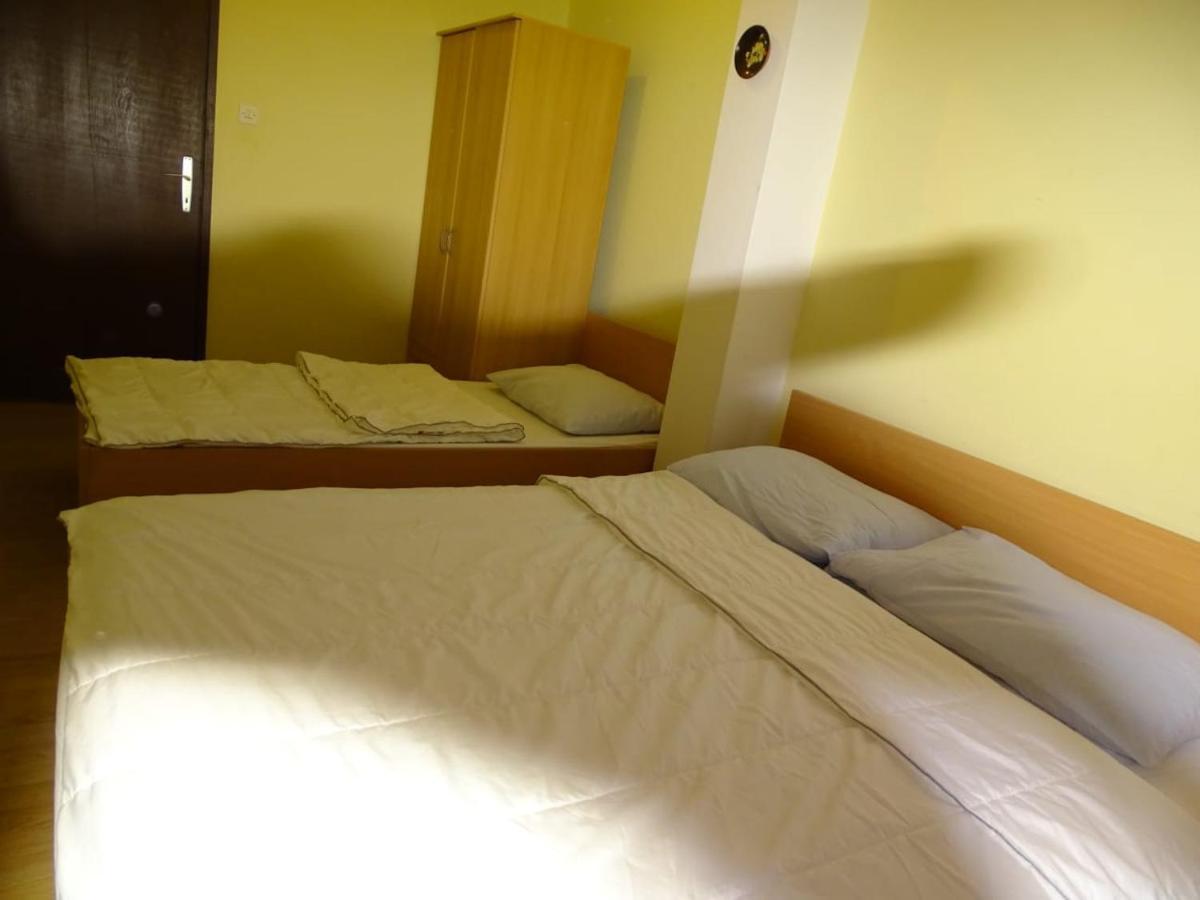 Stan Trigraci Zana Apartments מראה חיצוני תמונה