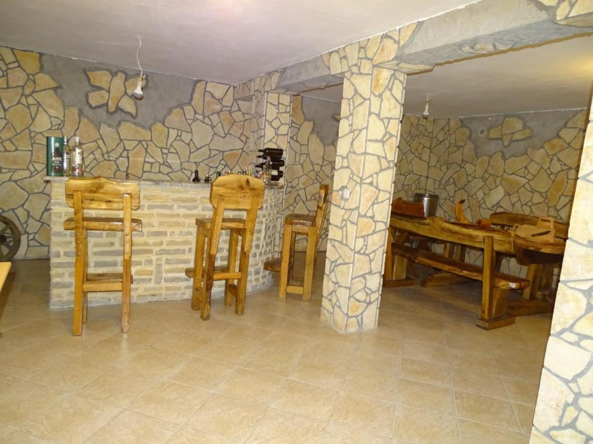 Stan Trigraci Zana Apartments מראה חיצוני תמונה